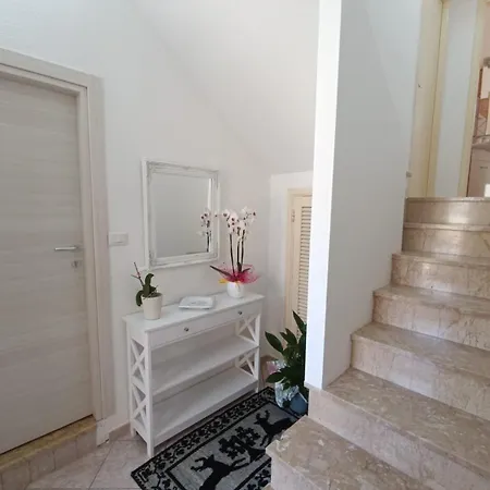 Casa Iole 3*