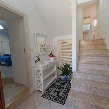 Konukevi Casa Iole
